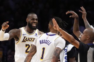 LeBron James et les Lakers ont mis fin à une série de 11 défaites face à Denver samedi KEYSTONE/AP/Mark J. Terrill